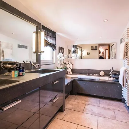 Apartment In St Tropez *