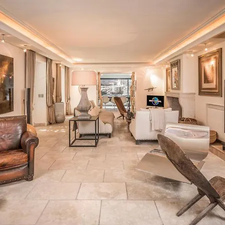 Apartment In St Tropez *