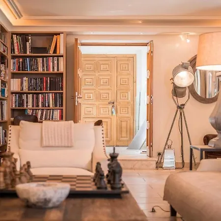 In St Tropez Apartment
